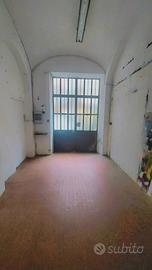 Magazzino uso Deposito