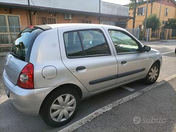 Auto privata