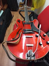 chitarra Eco semi acustica 