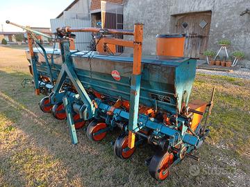 Seminatrice FONTANI 6 file Bietole e Soia