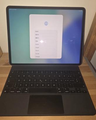 iPad Pro 2022 12.9" 128GB Wifi + Cellular 