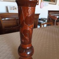 Vaso in legno 