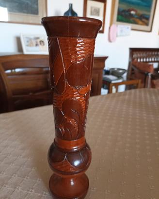 Vaso in legno 