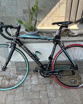 Bici da corsa Bianchi Via Nirone 7