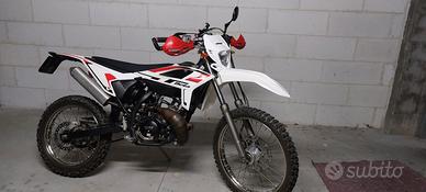 Motociclo BETA RR 50 ENDURO