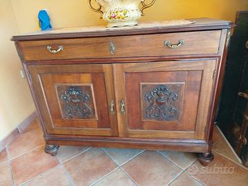 Credenza in noce