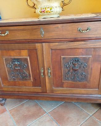 Credenza in noce