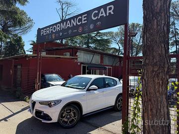 Alfa Romeo Stelvio 2.2 Turbodiesel 210 CV AT8 Q4 T