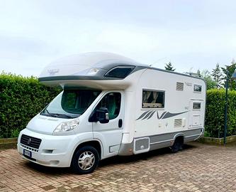 Camper Mobilvetta Naxos M42 mansardato