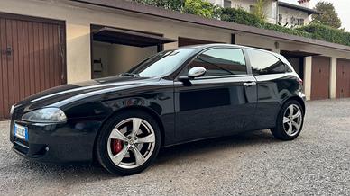 Intercooler alfa 147 usata in vendita