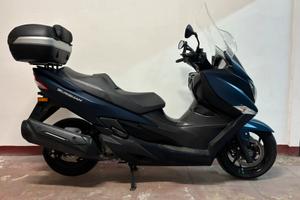 Suzuki Burgman 400