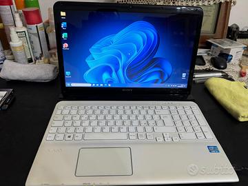 Notebook sony vaio i3/ 4gb/ 250gb ssd/win11