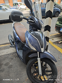 Kymco People 150i tenuto bene