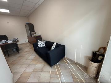 Fidene - locale commerciale