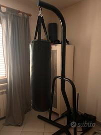 Struttura Boxe da pavimento con accessori sport