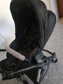 Passeggino con ovetto