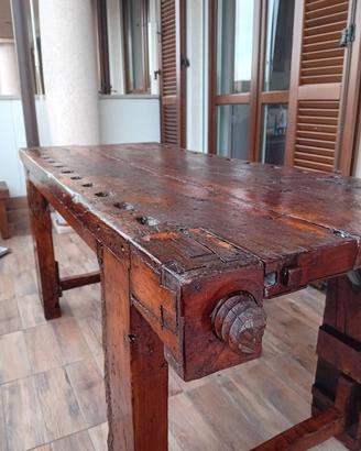 Tavolo da pranzo in banco da falegname originale –