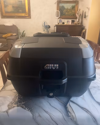Bauletto GIVI come nuovo con accessori