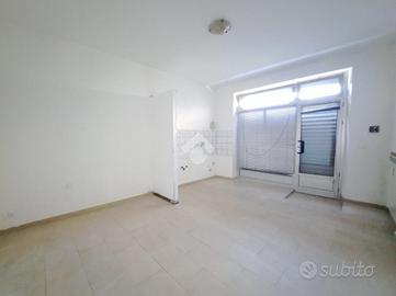 2 LOCALI A TORINO