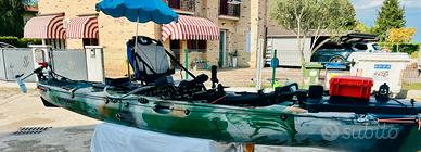 Kayak pesca galaxy con motore e molto altro