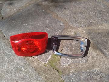 Fanale posteriore piaggio vespa 50 4 T