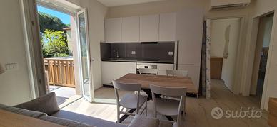 Sul mare trilocale 2 camere due bagni posto auto