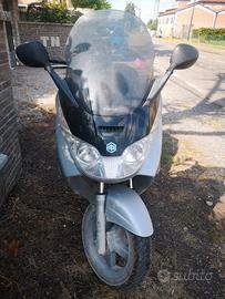 Piaggio X8 150cc