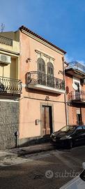 Palazzetto nicolosi centro
