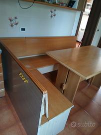 tavolo con cassapanca