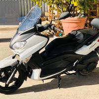 Yamaha X-Max 250 - 2010