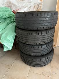 Gomme Continental  205/60 R16