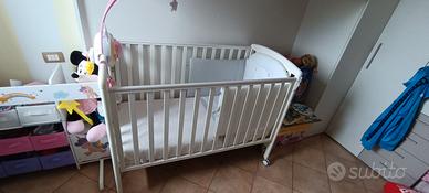 Come nuovo Letto/culla + materasso in Memory 