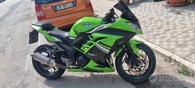 Kawasaki ninja 300