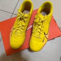 Scarpe da calcio Originali nike nr 41