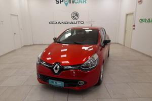 Renault Clio IV 2012 5p 1.2 Costume National 75cv