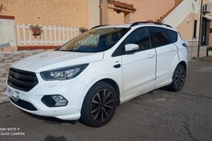 Ford Kuga 1.5 TDCI 120 CV S&S 2WD ST-LINE