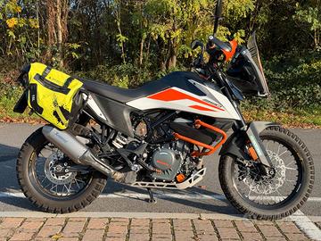 KTM 390 Adventure - 2020 piena di accessori