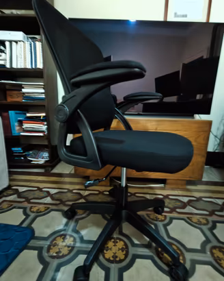  Sedia  per ufficio o   cameretta .