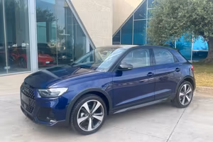 Audi A1 allstreet 30tfsi - possibilità noleggio no