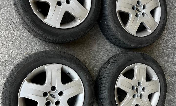 cerchi ford focus gomme invernali