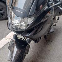 honda deauville 700