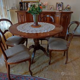 Tavolo rotondo +4 sedie, legno massello intagliato