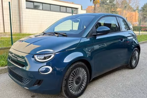 FIAT 500 Berlina Hybrid Torino KM0 - LED - CRUIS