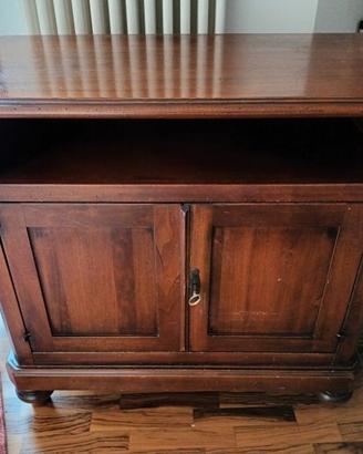 Mobile porta tv in legno con piedi a cipolla noce
