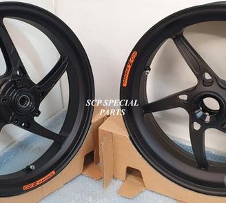 TRIUMPH SPEED TRIPLE 1050 CERCHI FORGIATI OZ PIEGA