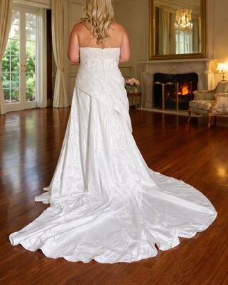 Abito da sposa tg 56/58 david's Bridal