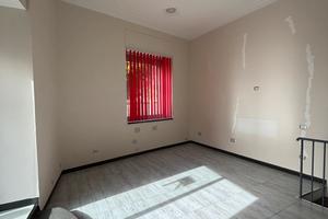 Locale Commerciale a Pozzuoli