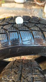 2 pneumatici invernali 145/65/R15