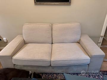 Divano Kivik 2 posti beige