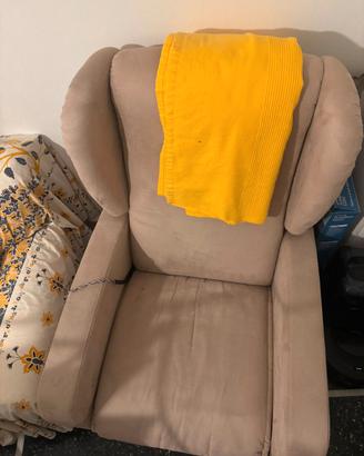 Poltrona elettrica con alzata assistita
